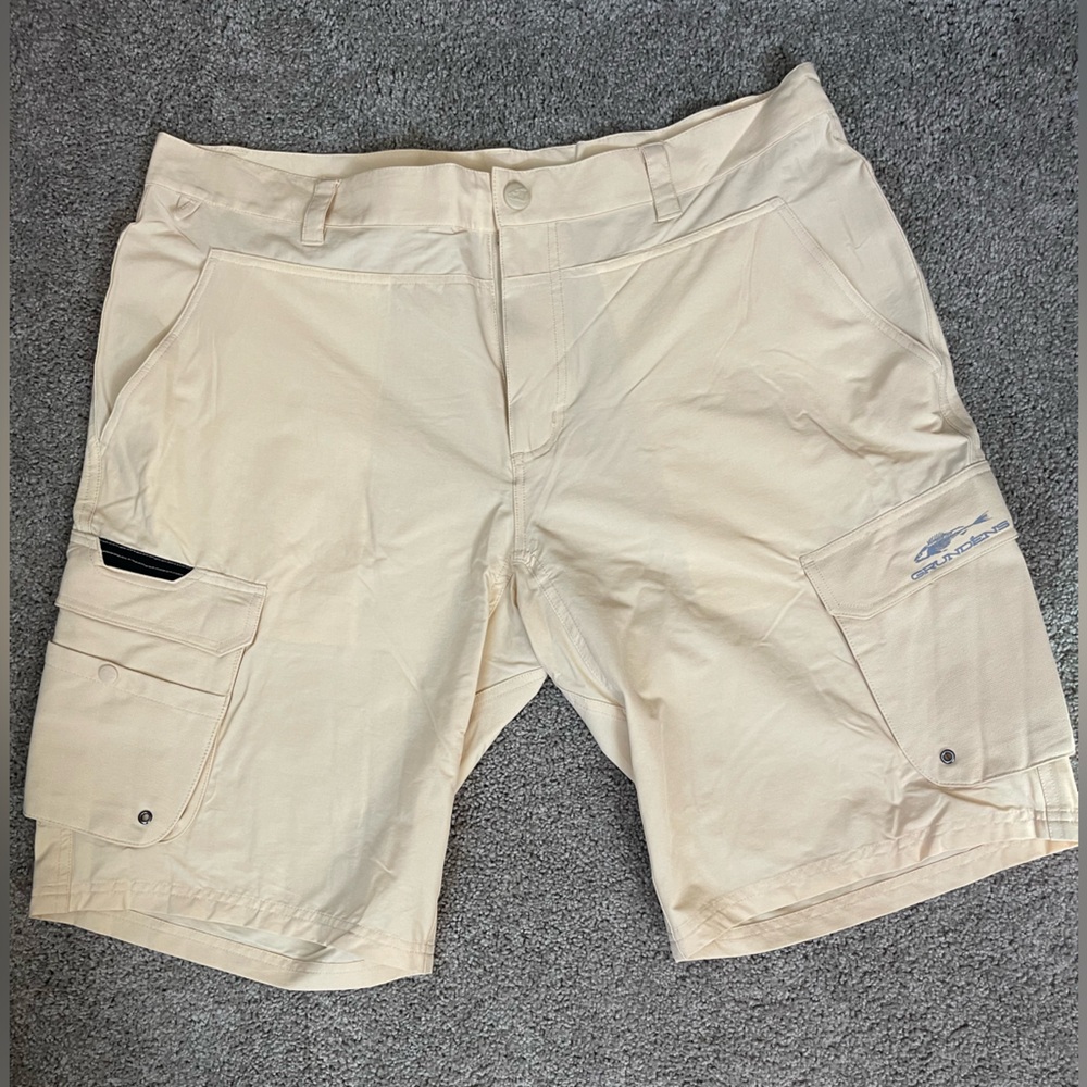 NWOT Grunden’s Breakwater Men’s Fishing Shorts - 38